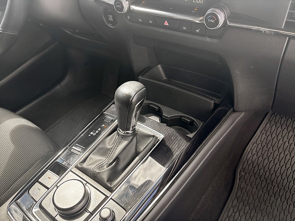 Bild på Mazda CX-30 Sky 2.0 e-SKYACTIV-G M 150hk Aut B-KAMERA NAVI