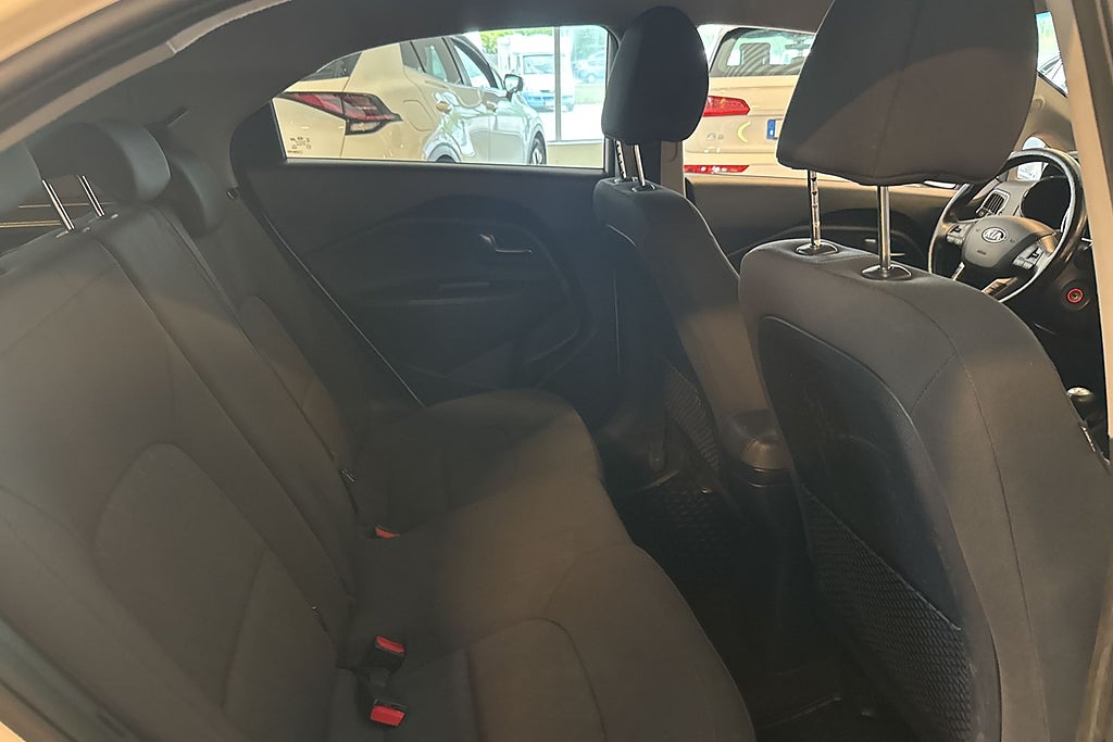 Kia Rio 5-dörrar 1.2 CVVT GLS M-värmare sov hjul Nybes miniatyr 13