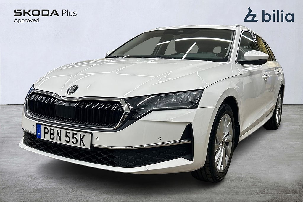 Skoda Octavia COMBI SELECTION 2,0 TDI 150 HK *Drag & värmare*