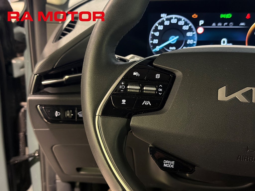 Kia Niro Plug-In-Hybrid 183hk Advance Plus | H&K | Backkamera | 2023