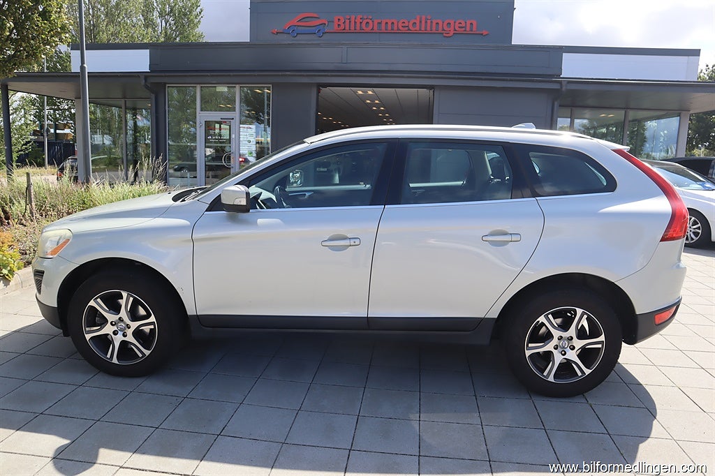 Volvo XC60 D3 163hk Automat Skinn Bluetooth Svensksåld
