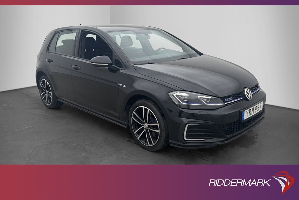 Volkswagen Golf GTE 1.4 TSI 204hk Värmare B-Kamera Carplay
