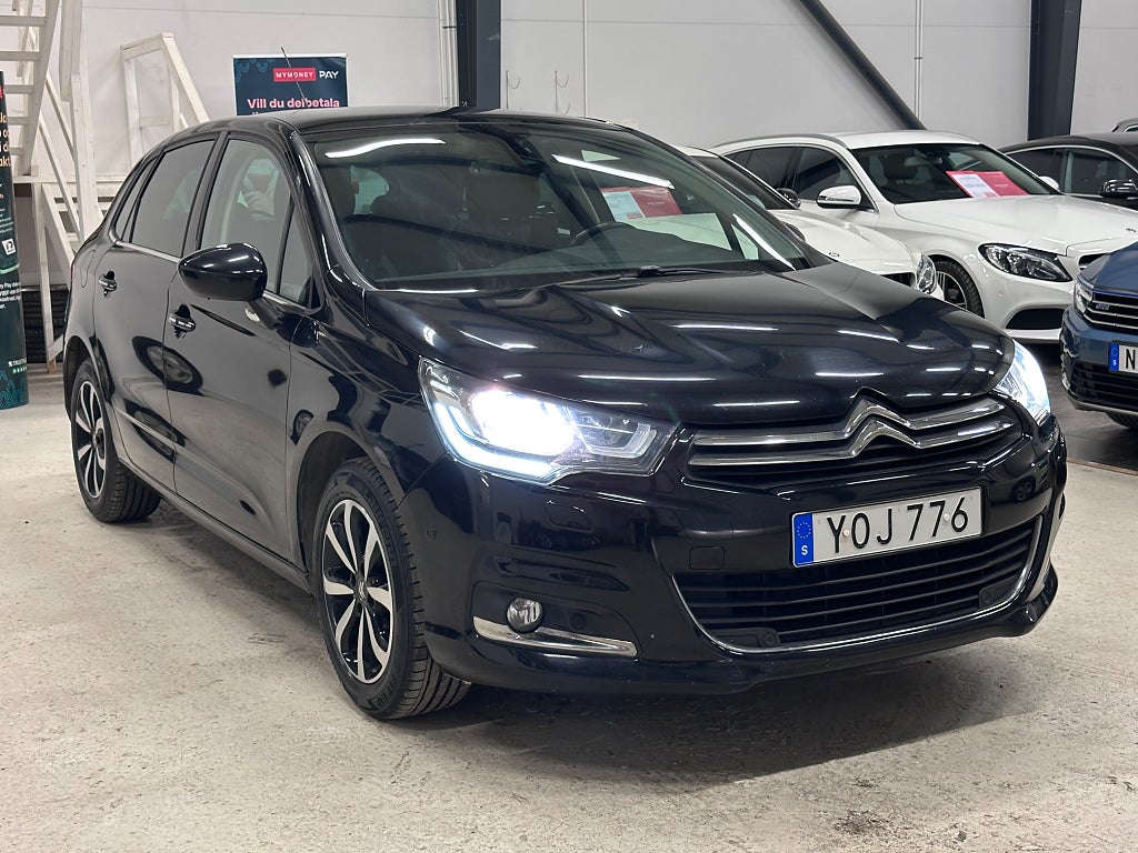 Citroën C4 1.2 e-THP 130HK PANO BLIS CARPLAY P-SENS K-REMBYT