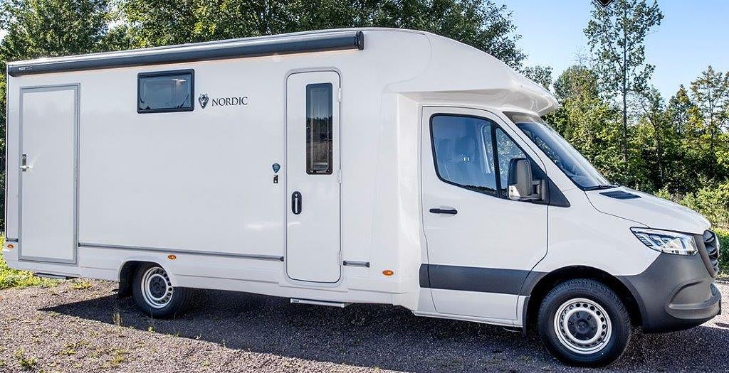 Mercedes-Benz Nordic Office 317 CDI RWD Chassi 9G-Tronic Euro 5