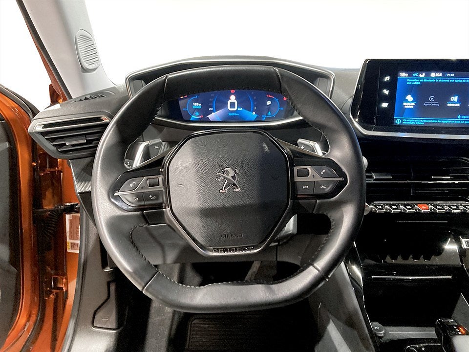 Bild på Peugeot 2008 Allure 1.2 PT 130hk Aut - B-KAMERA, CARPLAY