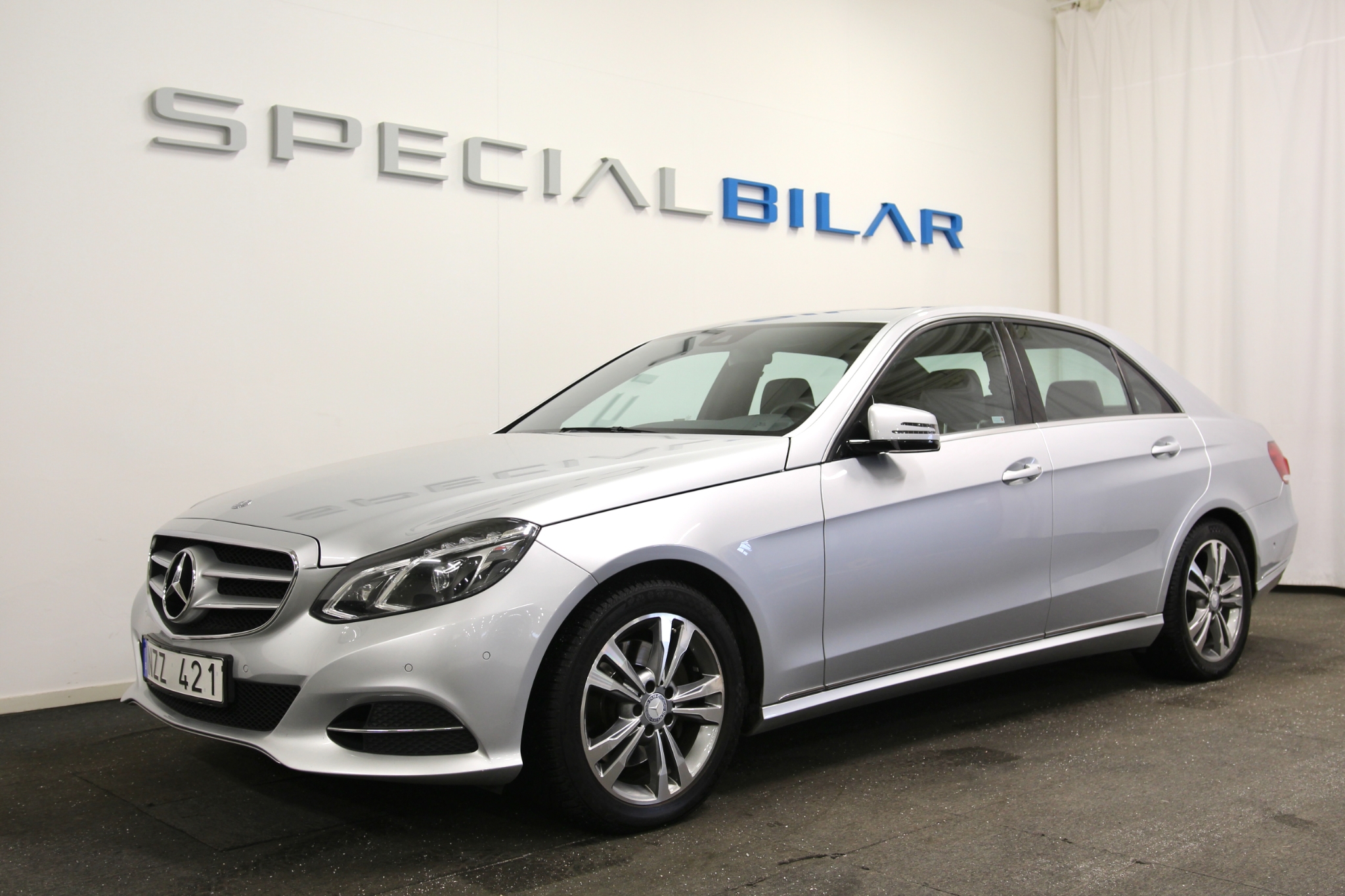 Mercedes-Benz E