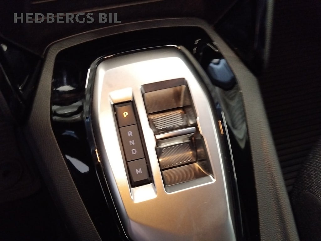 Peugeot 208 HYBRID 100 e-DSC STYLE thumbnail
