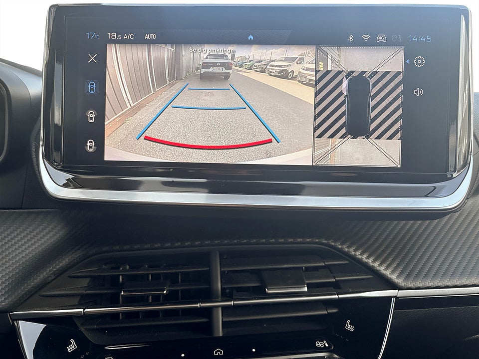 Bild på Peugeot 2008 Allure 1.2 PT 130hk B-KAMERA CARPLAY