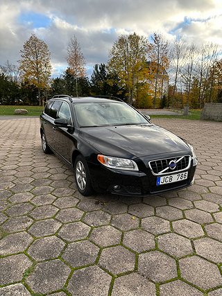 Volvo V70 D3 Momentum Euro 5,Dragkrok.Kamrem Bytt