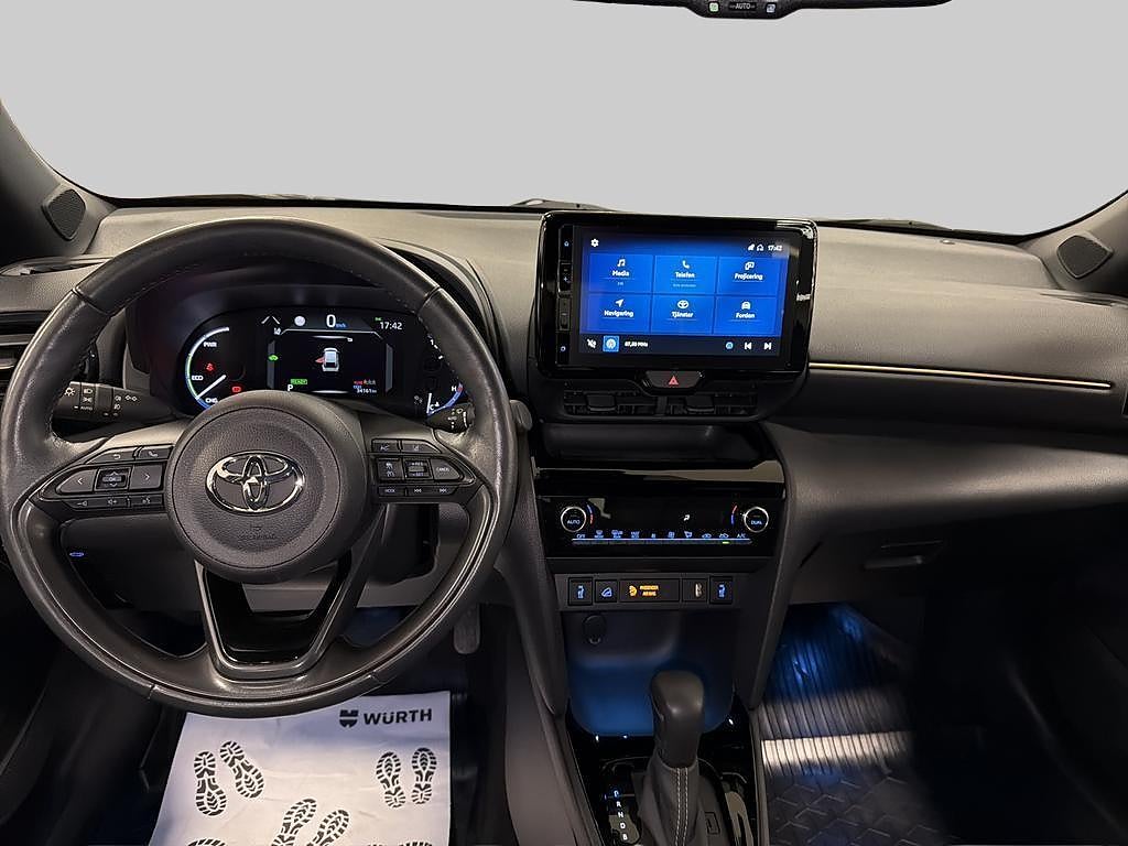 Toyota Yaris Cross 2023 - miniatyr 8