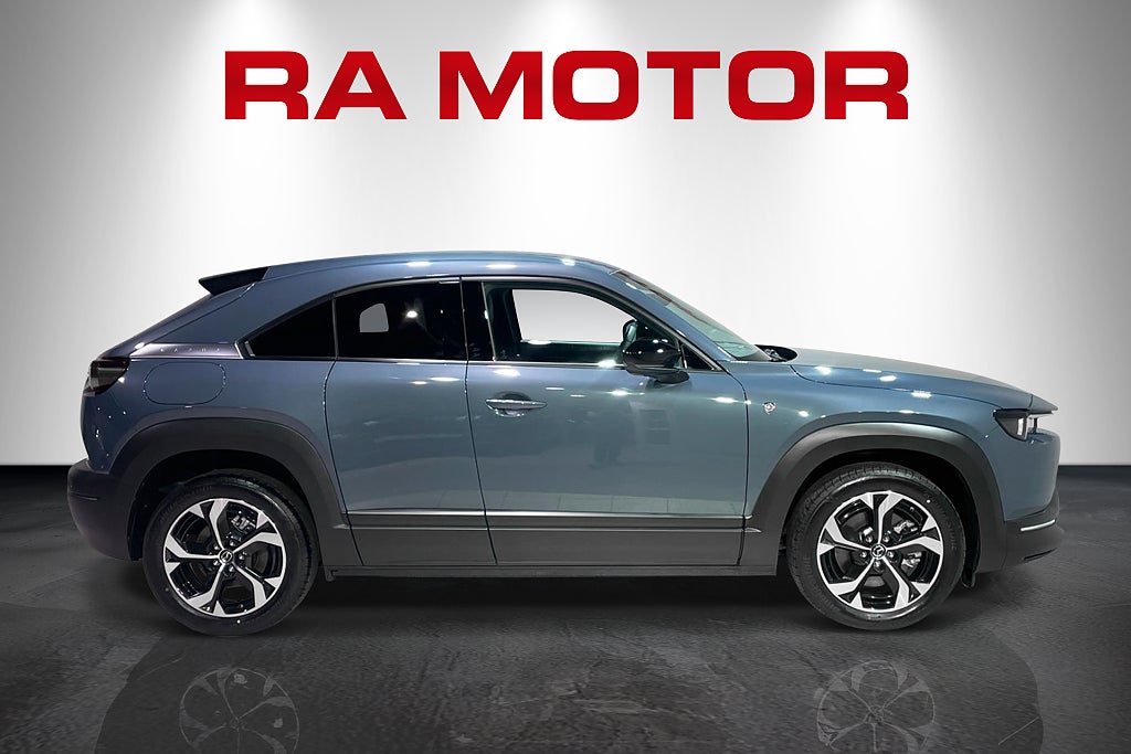 Mazda MX-30 Re-Leasing *KAMPANJ* | Bilar i lager!