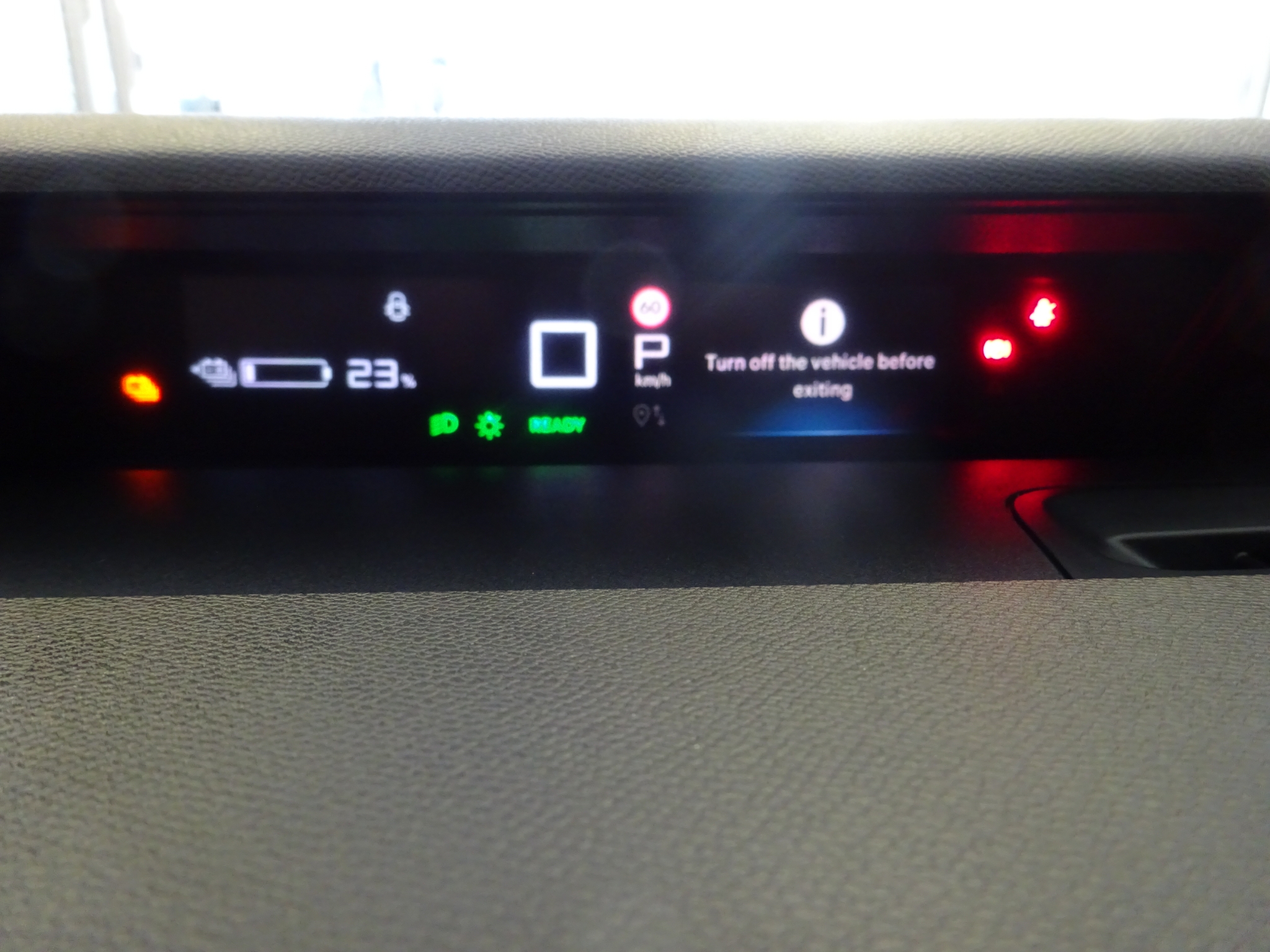 Citroen C3 ë-C3 MAX 44 kWh 5-D 2024, bild 4/37