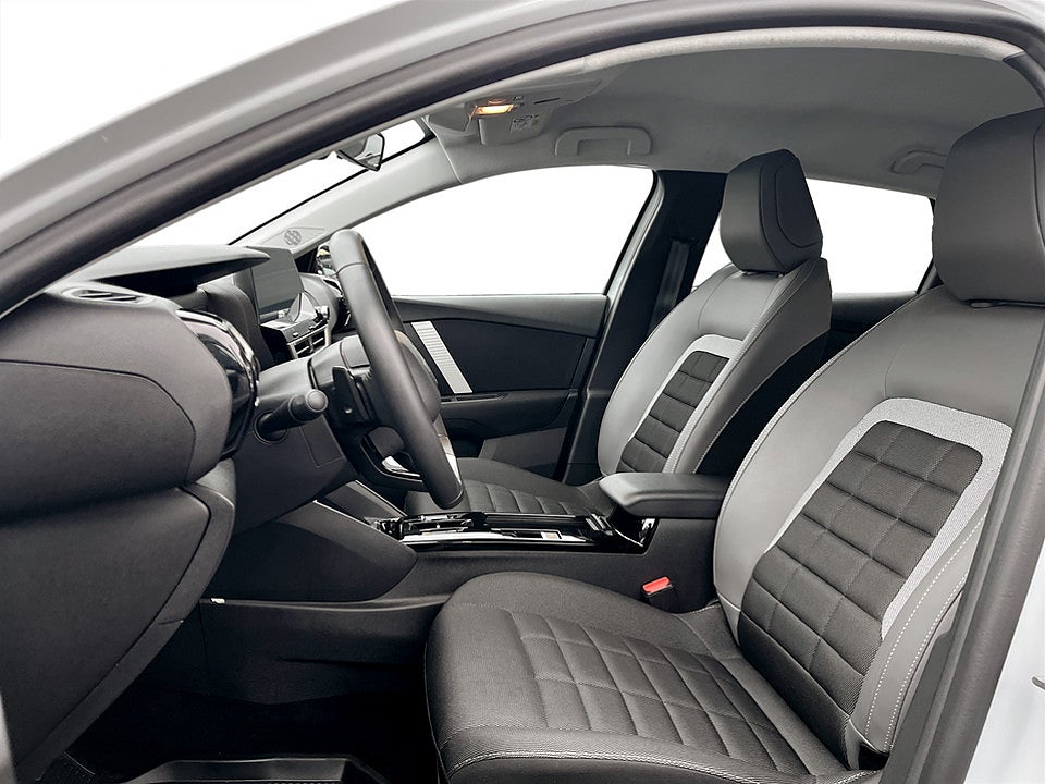 Bild på Citroen C4 Plus 1.2 PT 130hk Aut B-KAMERA CARPLAY