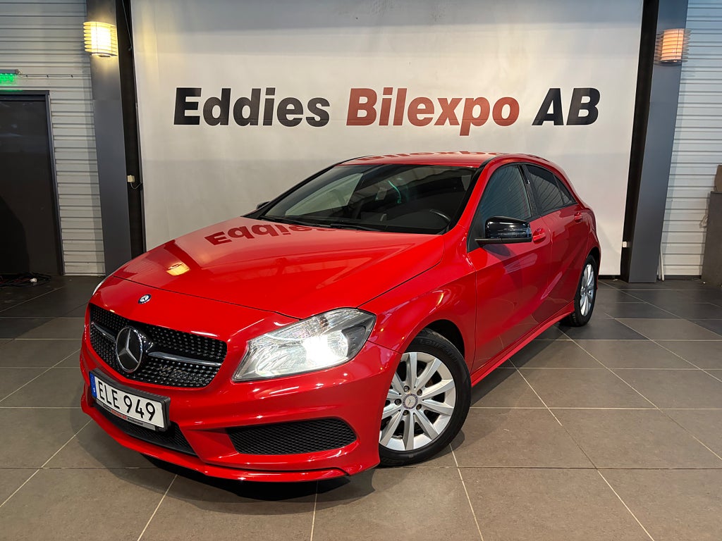 Mercedes-Benz A 180 Manuell, 122hk AMG Line