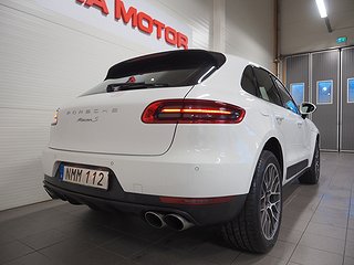 SUV Porsche Macan 5 av 25