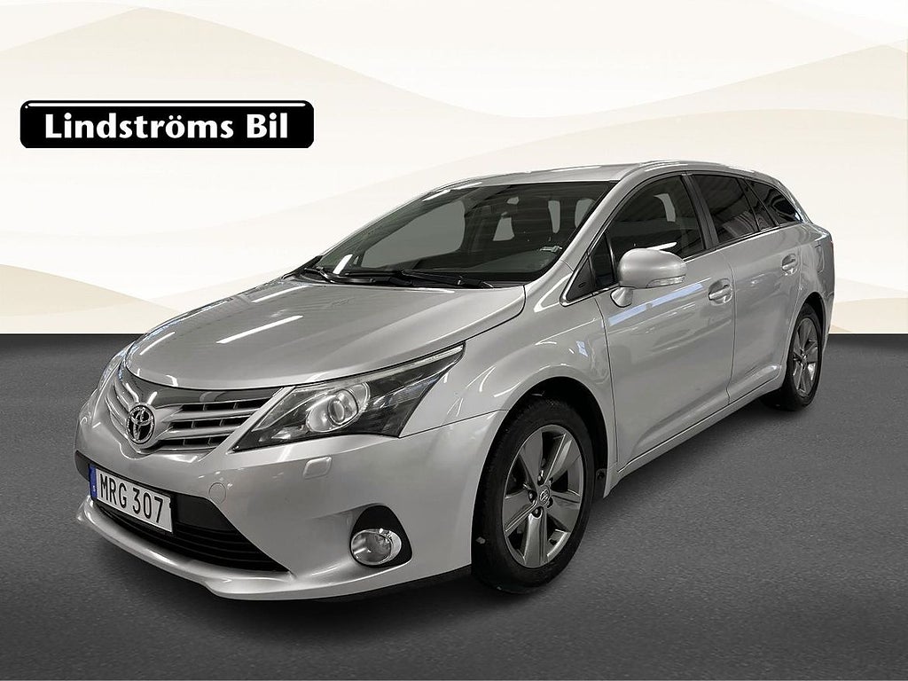 Toyota Avensis 2.0 AUT Kombi Edition 50 - Vinterhjul
