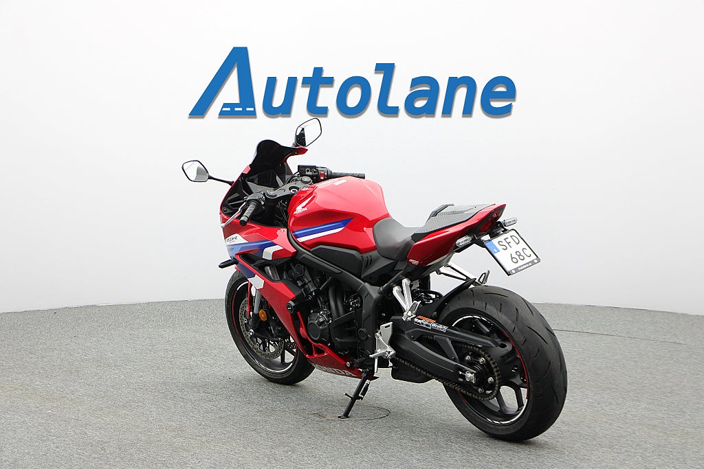 Honda CBR650R *ABS TFT Display Endast 256 mil