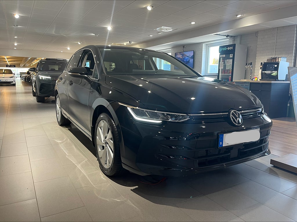 Volkswagen Golf PRIVATLEASING 150hk DSG