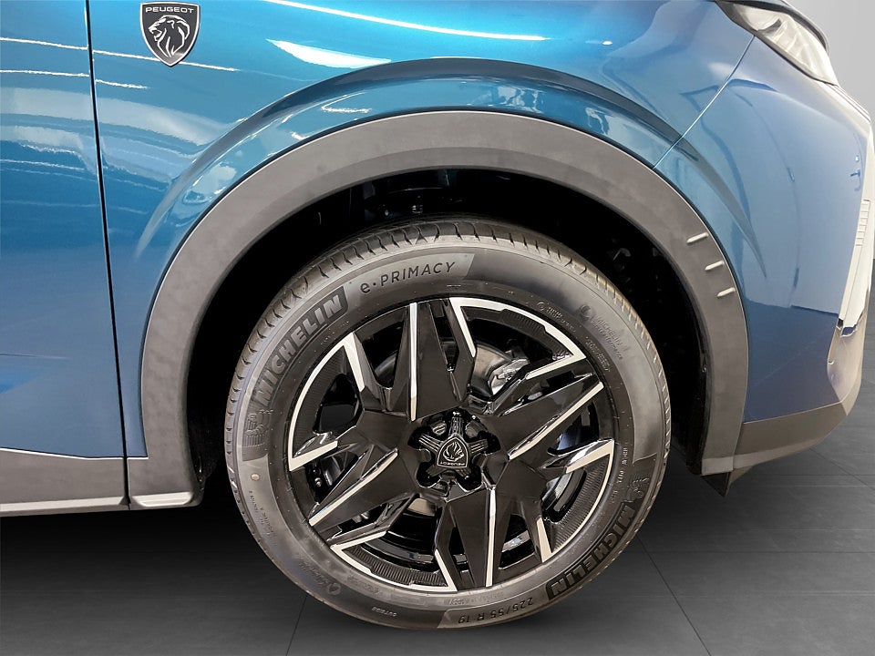 Bild på Peugeot 5008 GT Hybrid - OMGÅENDE LEVERANS!