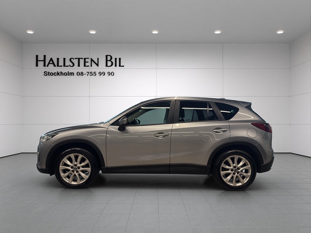 Mazda CX-5 2.2 SKYACTIV-D AWD Aut Drag Bosé Skinn Navi Svensksåld