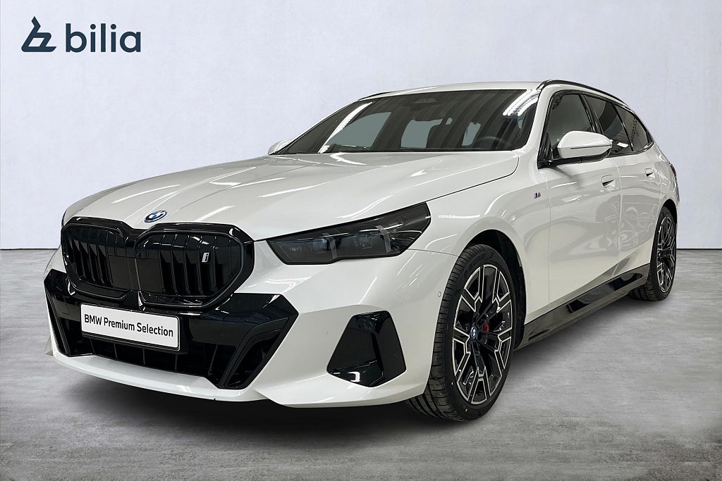 BMW i5 xDrive 40 Touring M-Sport Pro | Drag | H&K | Head-Up