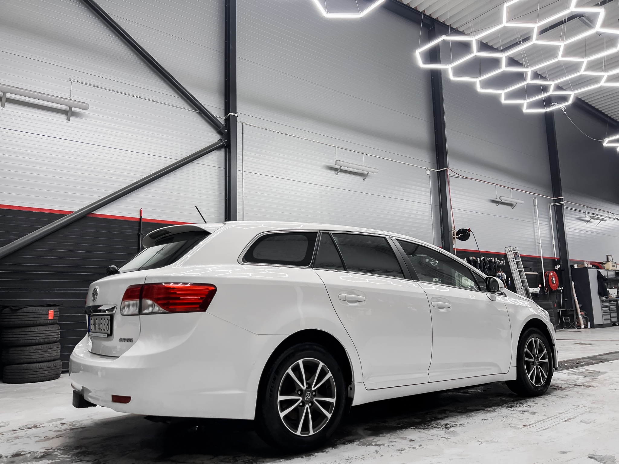 Toyota Avensis Kombi 1.8 Business 2013, bild 4/46