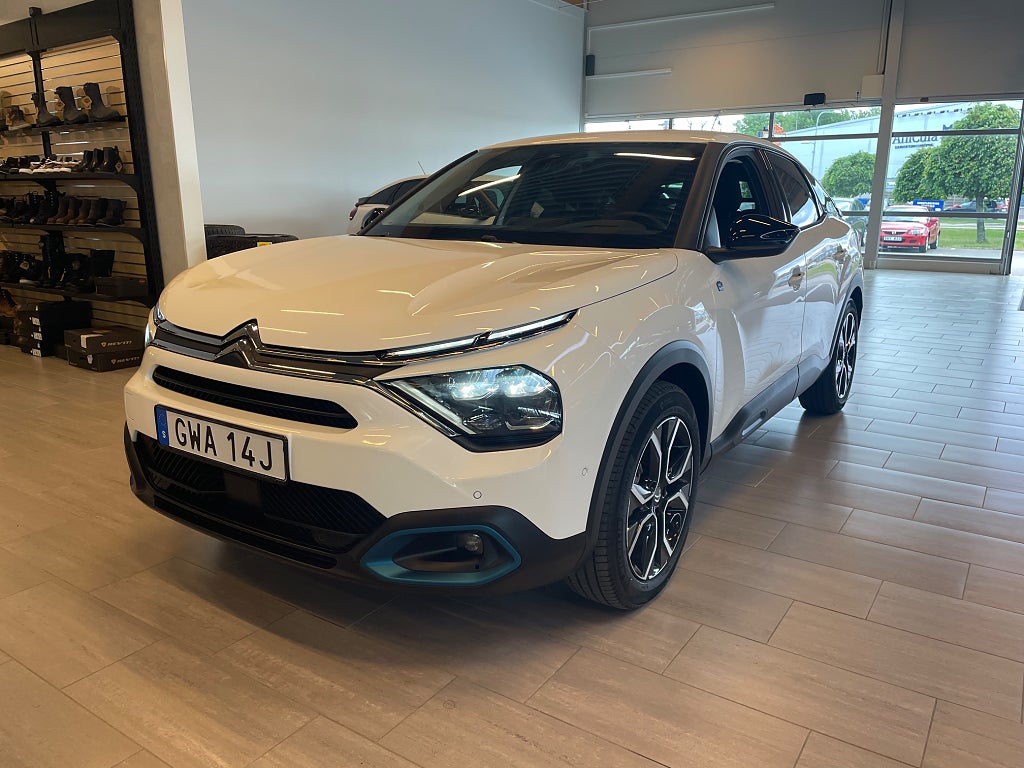 Citroën C4 ë- 50 kWh SHINE Kamera Rattvärme Leasebar 