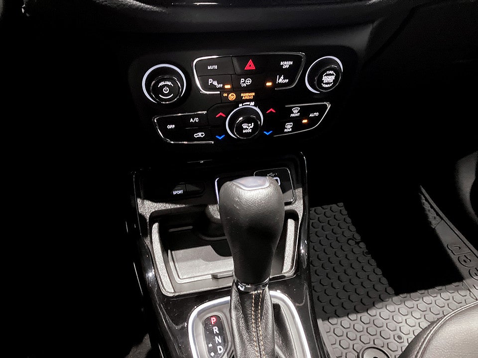 Bild på Jeep Compass 1.3 T-GDi 150hk Aut BLUETOOTH FARTHÅLLARE