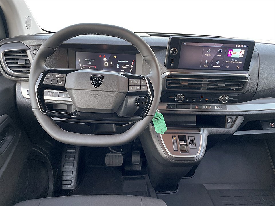 Bild på Peugeot Traveller Active BlueHDi 180hk Aut - Business