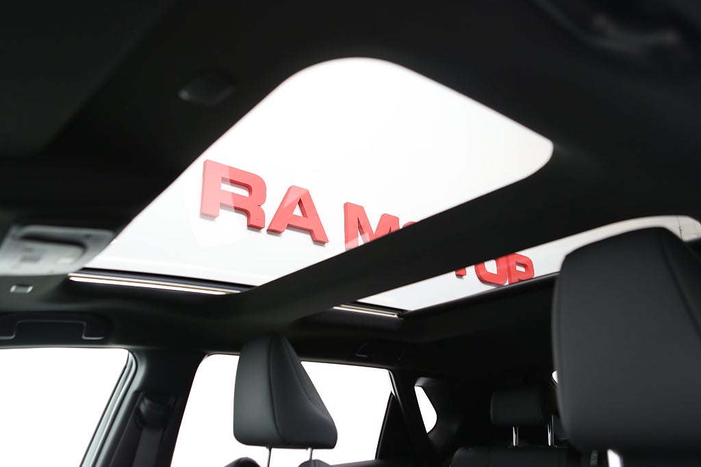 Subaru Solterra 72.6 kWh AWD Touring+ Electric 2023