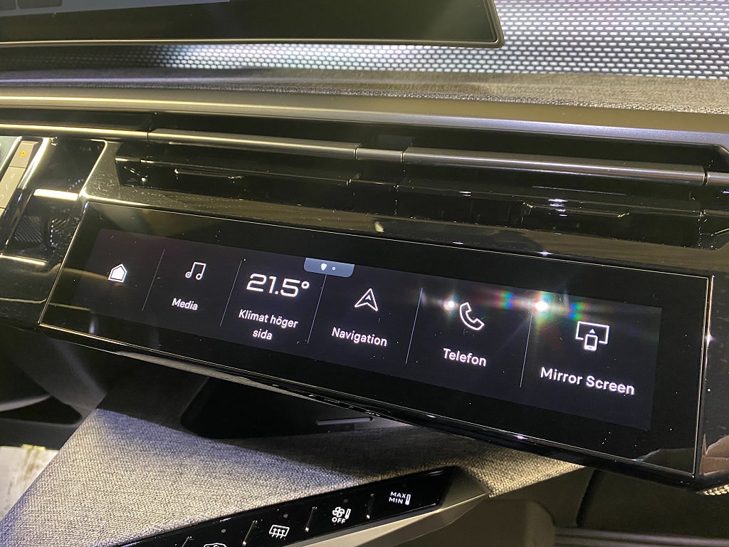 Bild på Peugeot 5008 GT HYBRID 136hk Aut - 7-SITS, DRAG