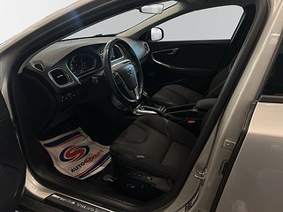 Volvo V40 Cross Country D3 Geartronic S&V-hjul/navi/Parkvärm