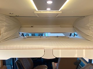 Husbil-integrerad Bürstner I 920 G 37 av 43