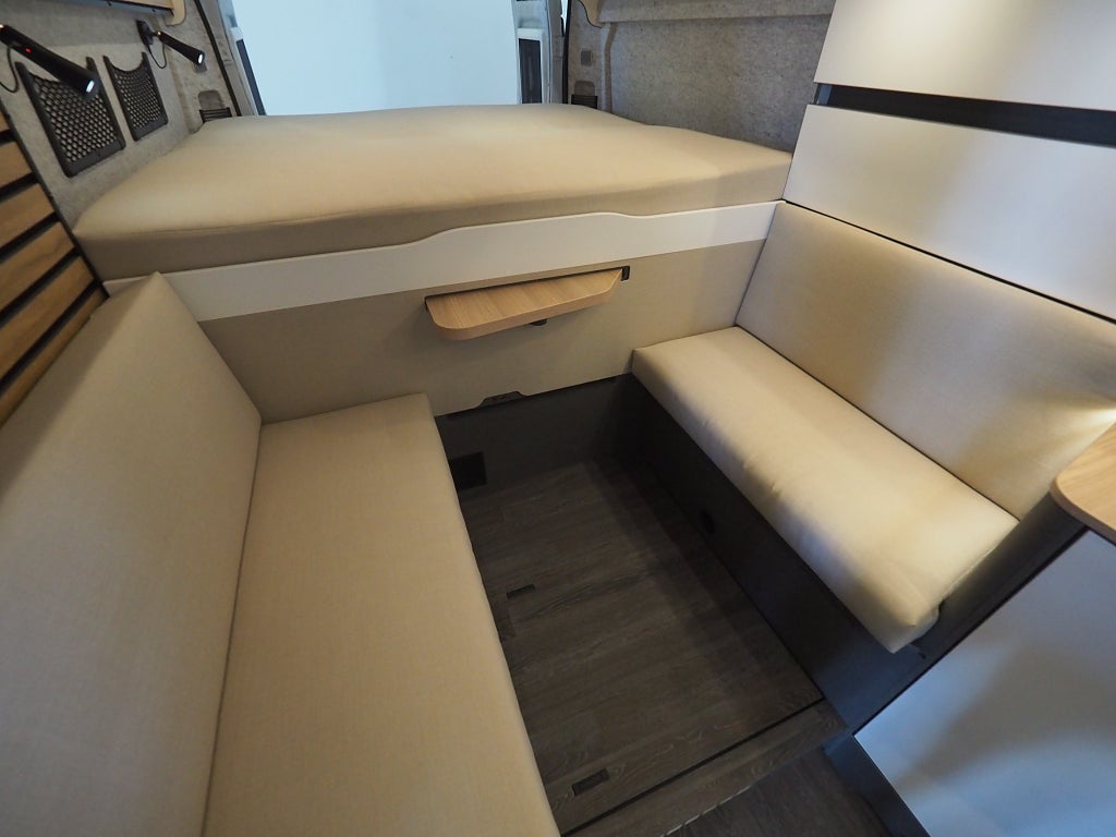 Weinsberg CaraLife 630 LQ # Van Life I Camper I Plåtis