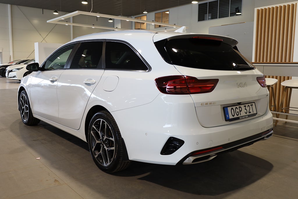 Kia Ceed Sportswagon Plug-in Hybrid Advance Plus 2 Pano Navi