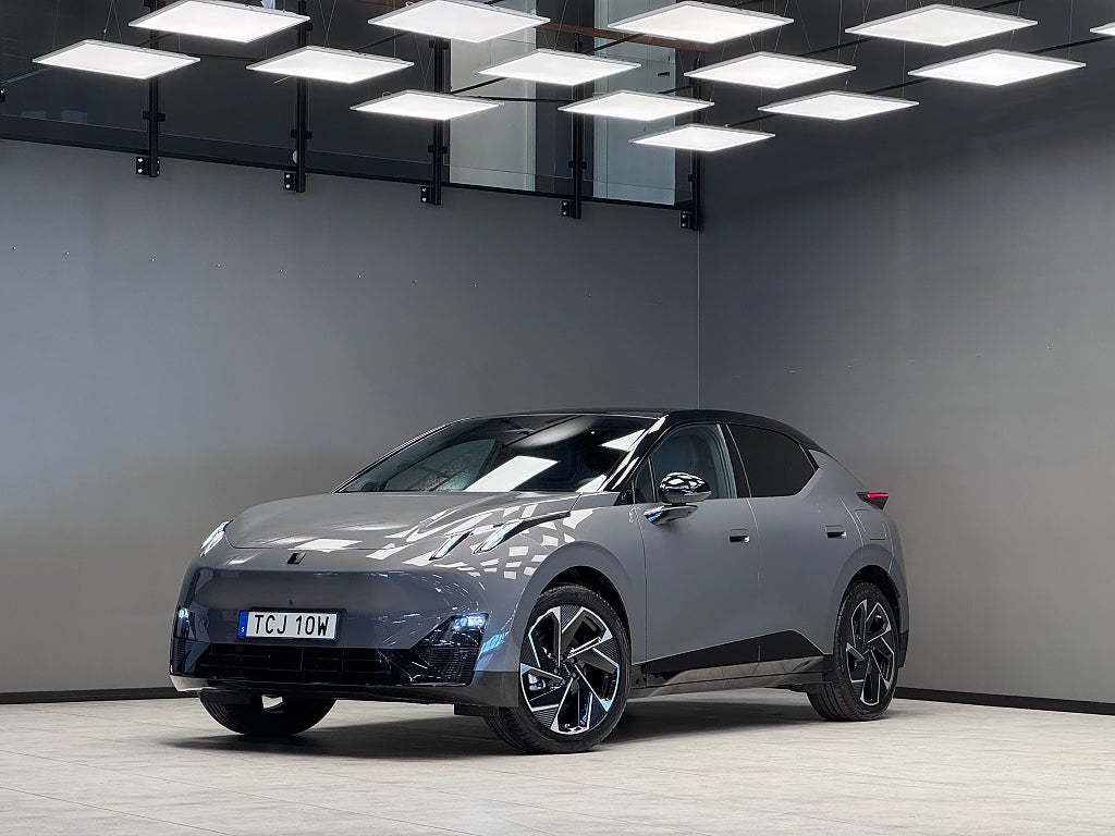 Lynk & Co 02 EV 66 kWh More / Drag / 360°/ H&K / Pano / Elstolar 