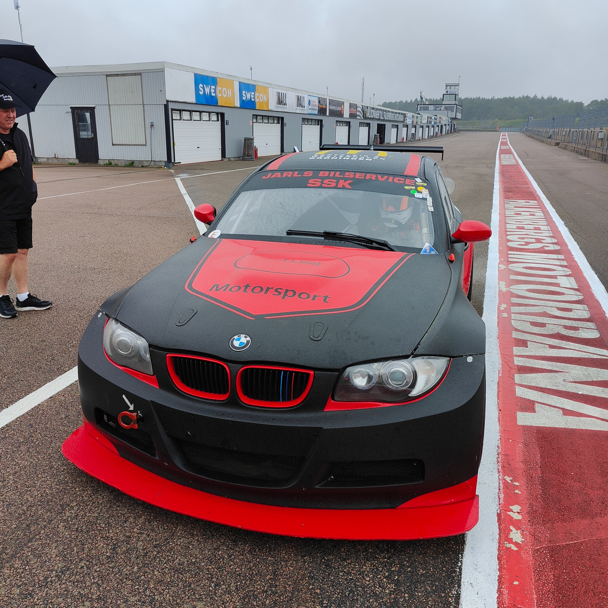 BMW 140 V8 2012, bild 4/31