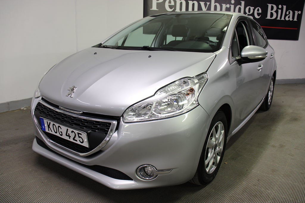 Peugeot 208 5-dörrar 1.4 e-HDi 68 8v Värmare Automat