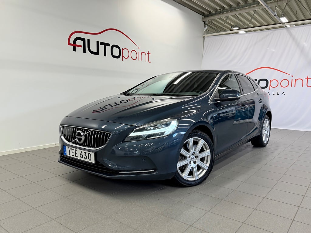 Volvo V40 T3 152hk Inscription Summum / Navi / Kamrem bytt