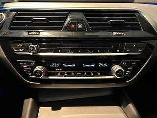 BMW 520 d xDrive Sedan HuD/HIFI/Drag/Rattvärme/S&V-hjul