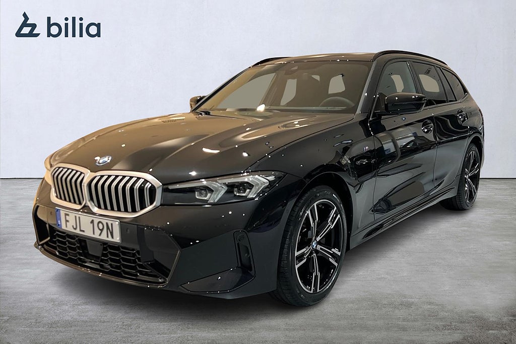 BMW 330e xDrive Touring M Sport | December Deal | Ordpris 645 900kr