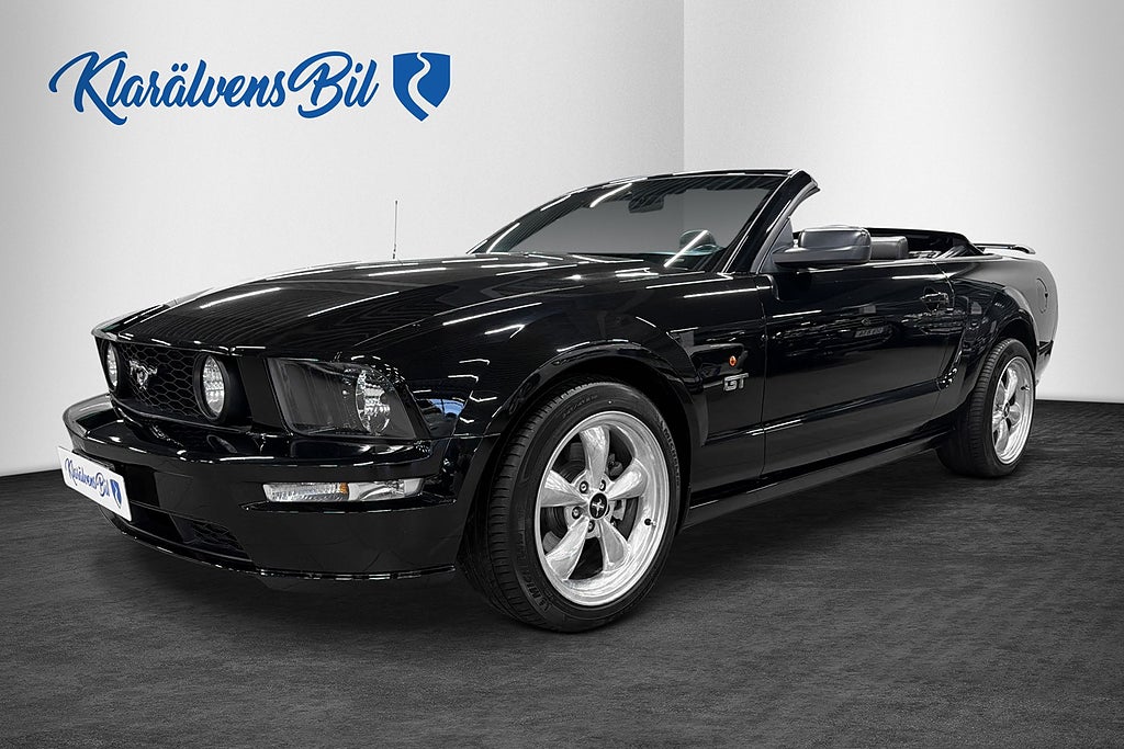 Ford Mustang GT Convertible GT V8 4.6 (305hk) Elstol Skinn Blåtand
