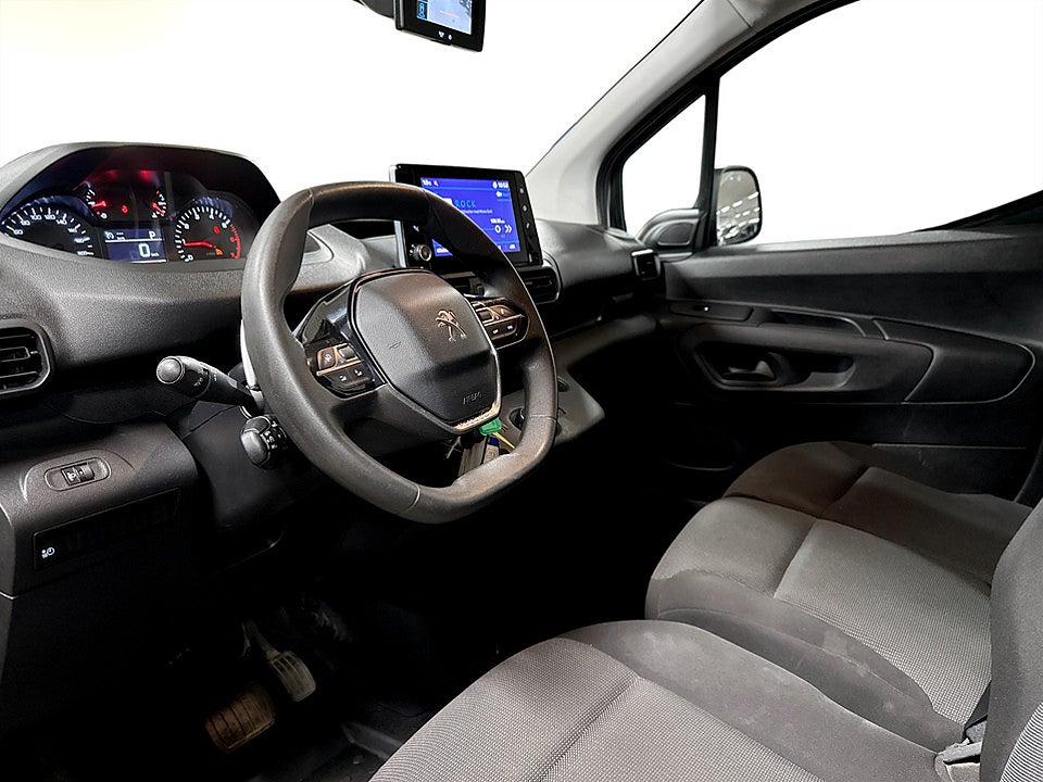 Bild på Peugeot Partner PRO+ 1.5 BHDi 130hk Aut L1 B-KAMERA DRAG