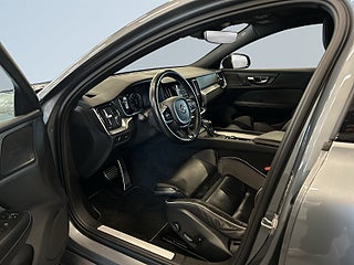 Volvo S60 T5 Geartronic R-Design S&V-hjul/H/K/VOC/Carplay/Kamera