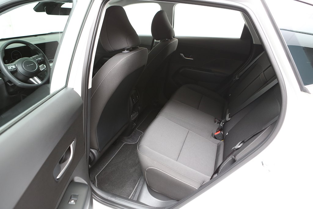 Hyundai Kona Electric 48kWh Essential - Business lease 2025