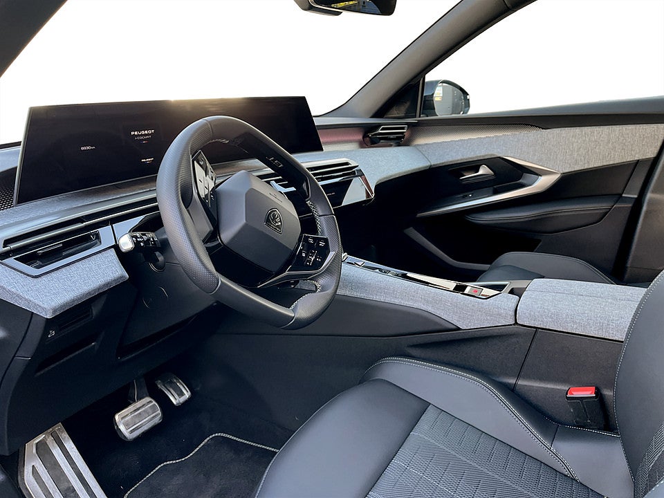 Bild på Peugeot 5008 GT Hybrid 145hk Aut 7-SITS BACKAMERA CARPLAY