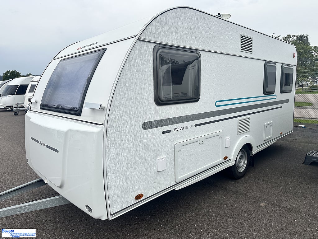Adria AVIVA 492 LU | FÖRTÄLT | LÅG TOTALVIKT 