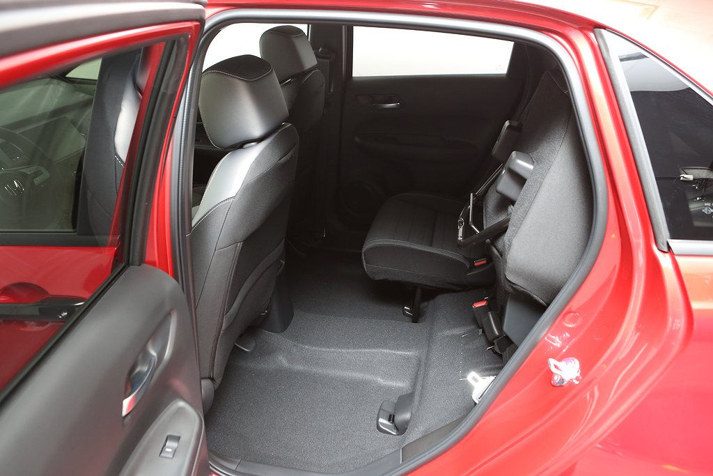 Honda Jazz CROSSTAR Advance i lager| 5år`s Service & Garanti 2025