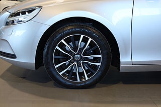 Halvkombi Volvo V40 7 av 25