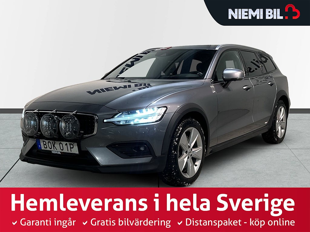 Volvo V60 Cross Country D4 AWD Pro Edition Drag Pvärm Pano H/K 360° GPS HuD SoV